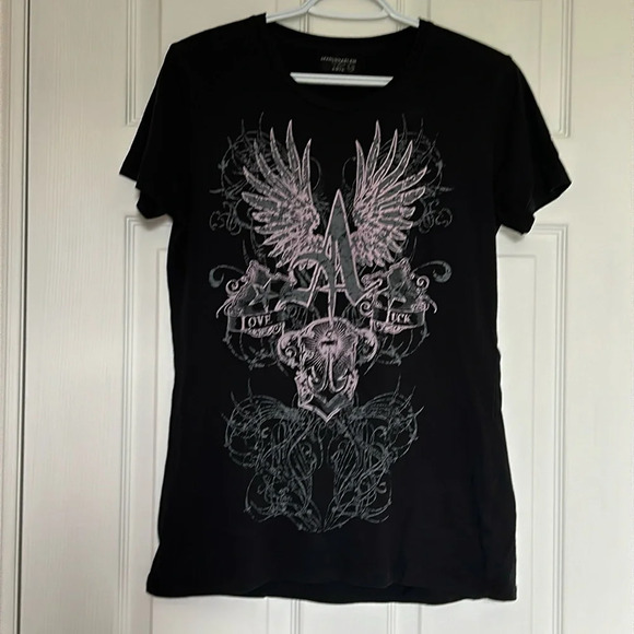 SPANISHARLEM beautiful love luck shirt - Picture 1 of 4